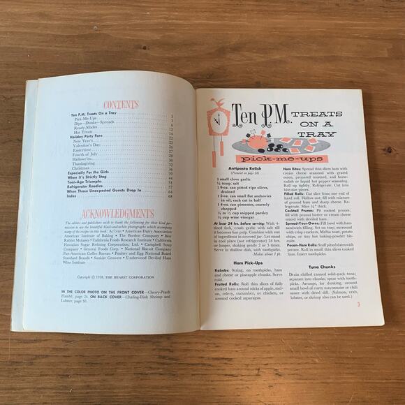 Good Housekeeping Vtg Cookbooks Paperback Lot 9 Recipes MCM - Picture 12 of 16